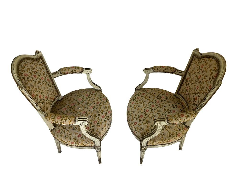 SET OF ARMCHAIRS LOUIS XVI PERIOD gendarme hat 18TH