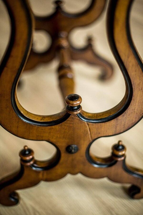 Table de couture en bouleau, 1870