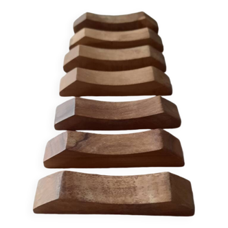 Portes couteaux en bois