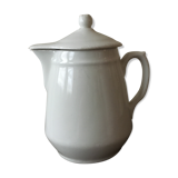 Cafetiere in fire porcelain or white sandstone (P. precious) of Grigny