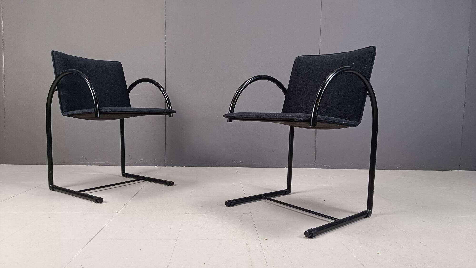 Vintage cirkel chairs by Metaform, 1980s, set of 6