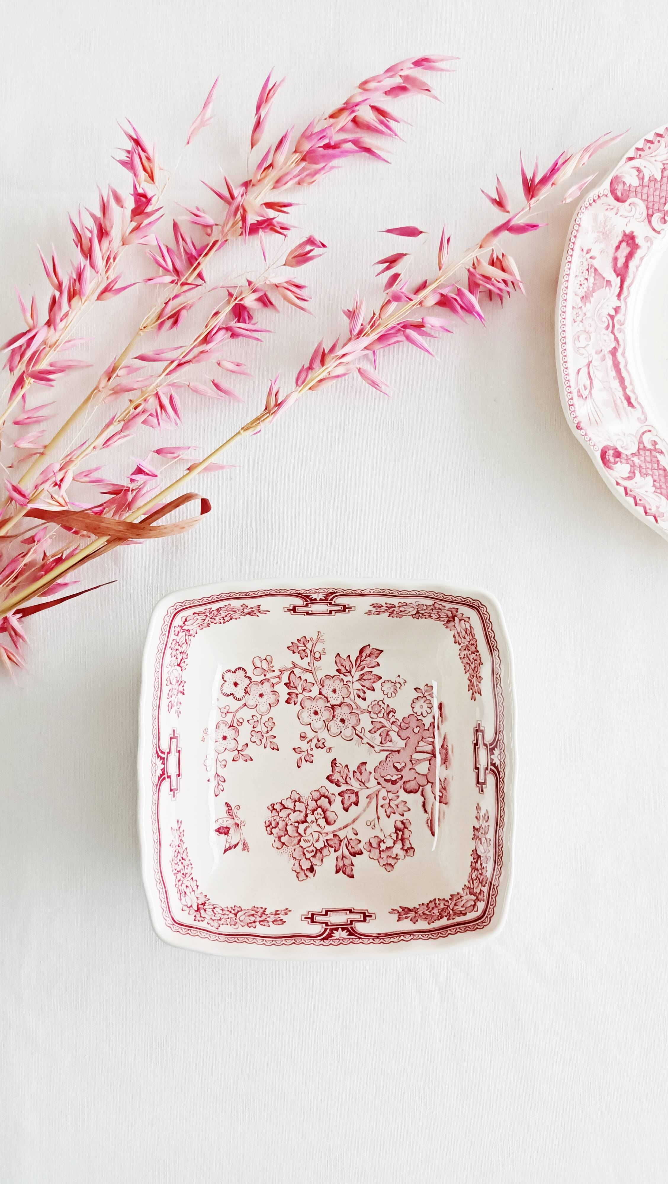 Earthenware bowl made of ironstone