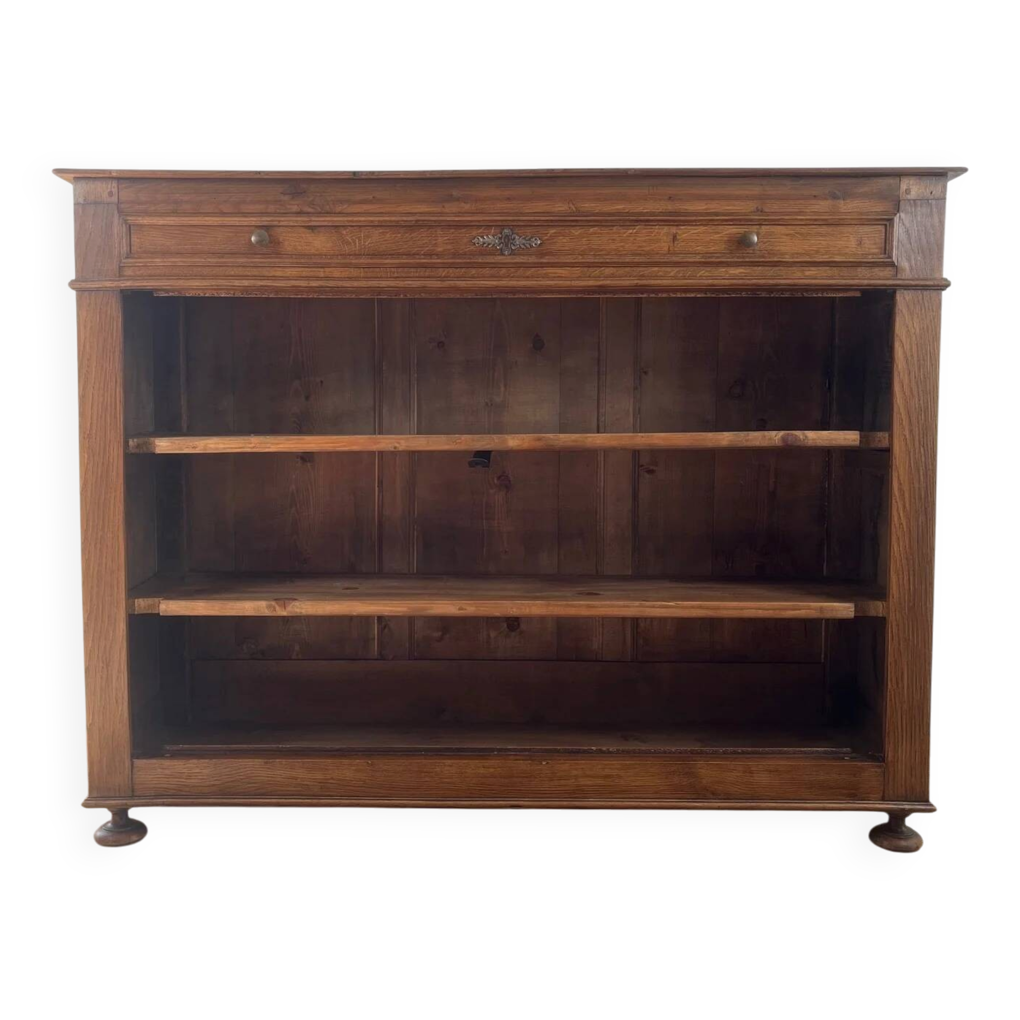 Open oak sideboard in country style, 1930s/50s.