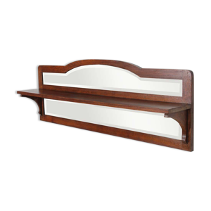 Miroir en forme d'étagère,