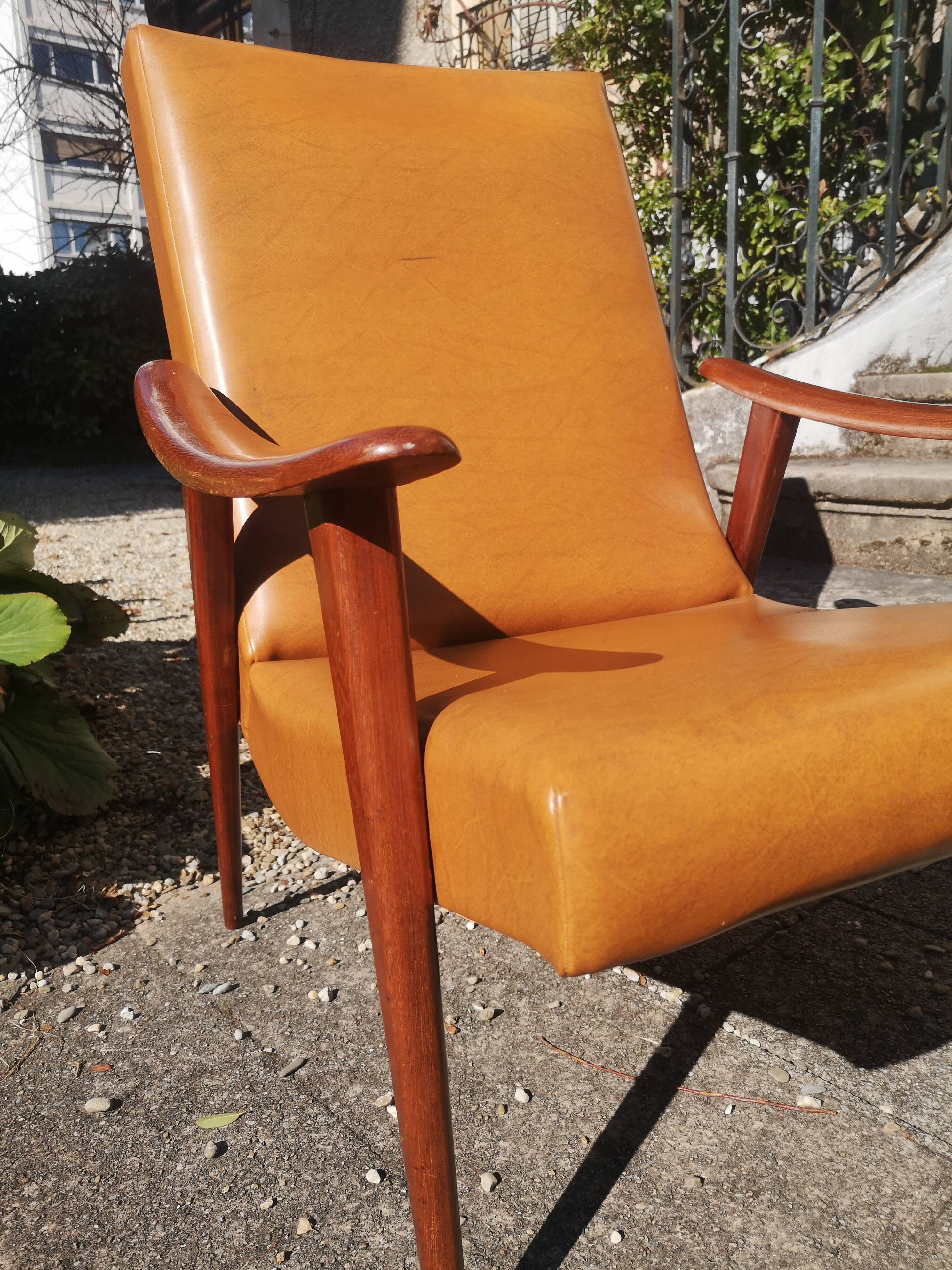 Pair of scandinavian armchairs