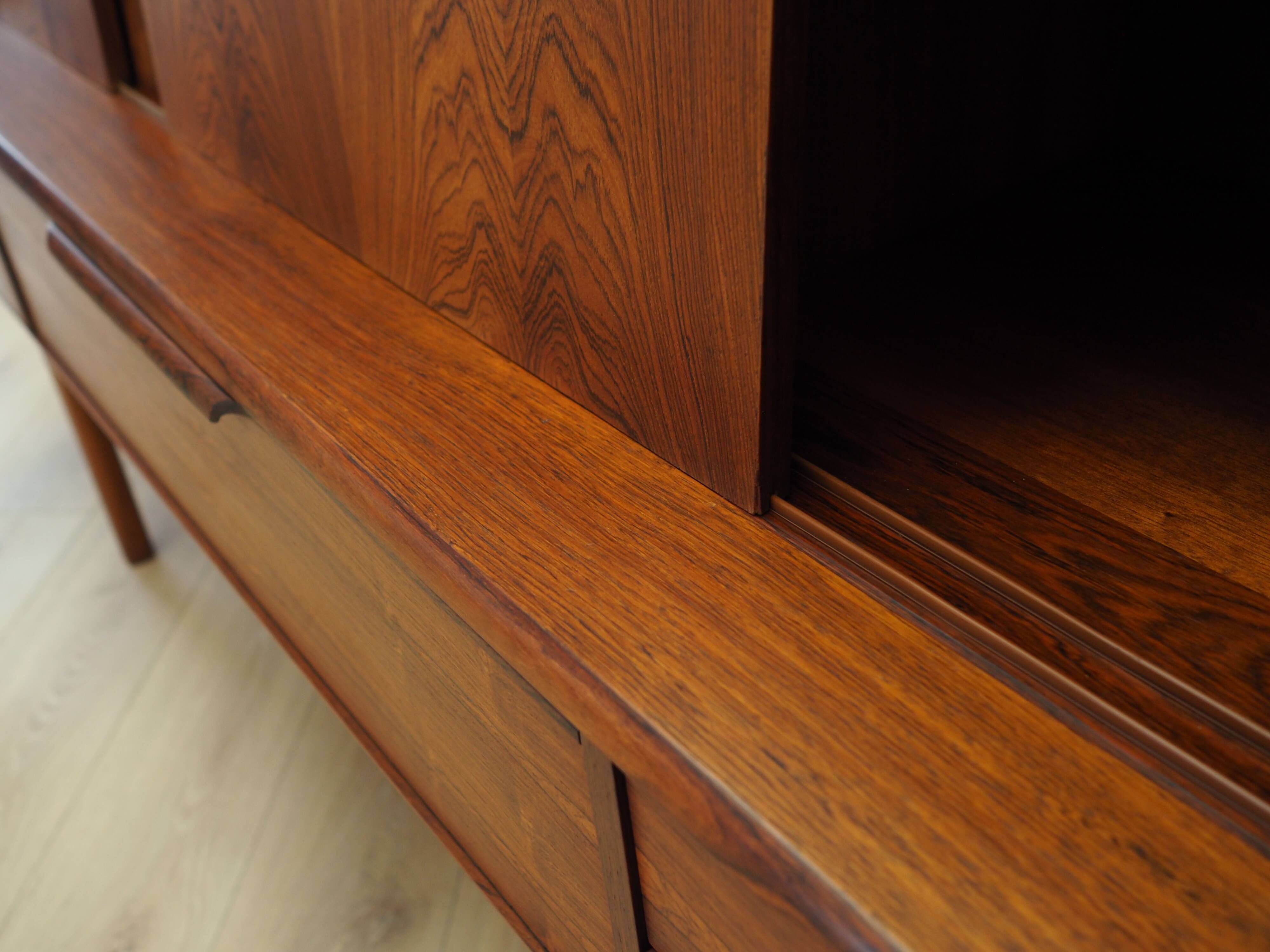 Enfilade en palissandre, design danois, années 1960, fabriqué par Luno Møbler
