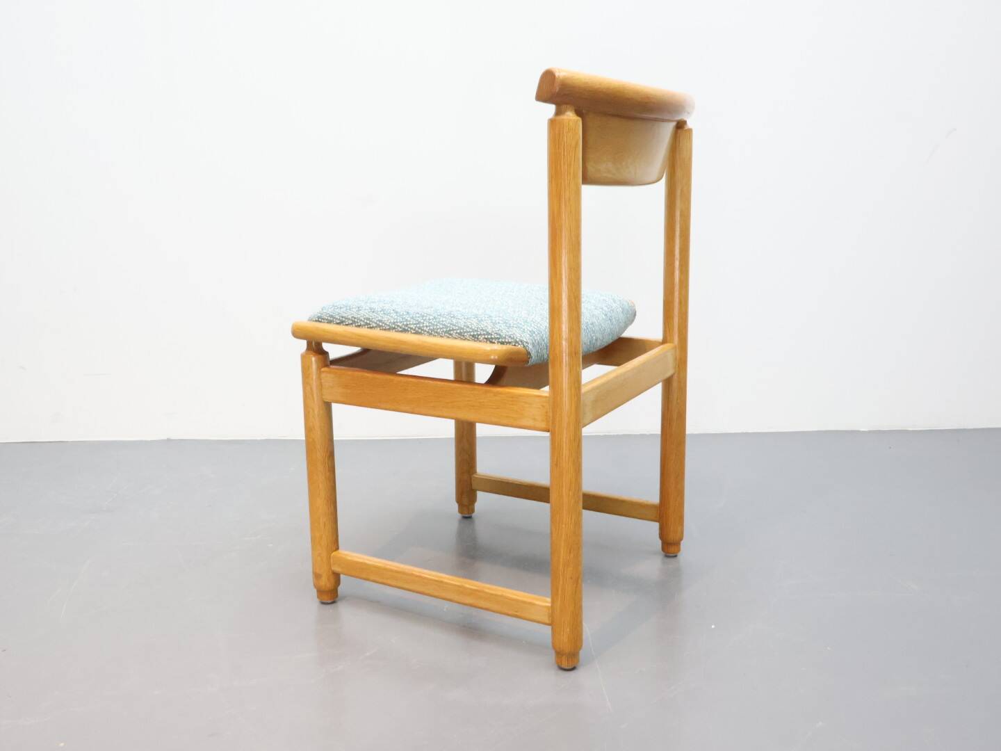 Vintage eetkamerstoelen | Eiken | Nieuwe stoffering