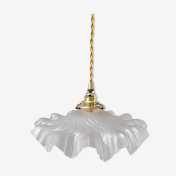 Suspension en opaline