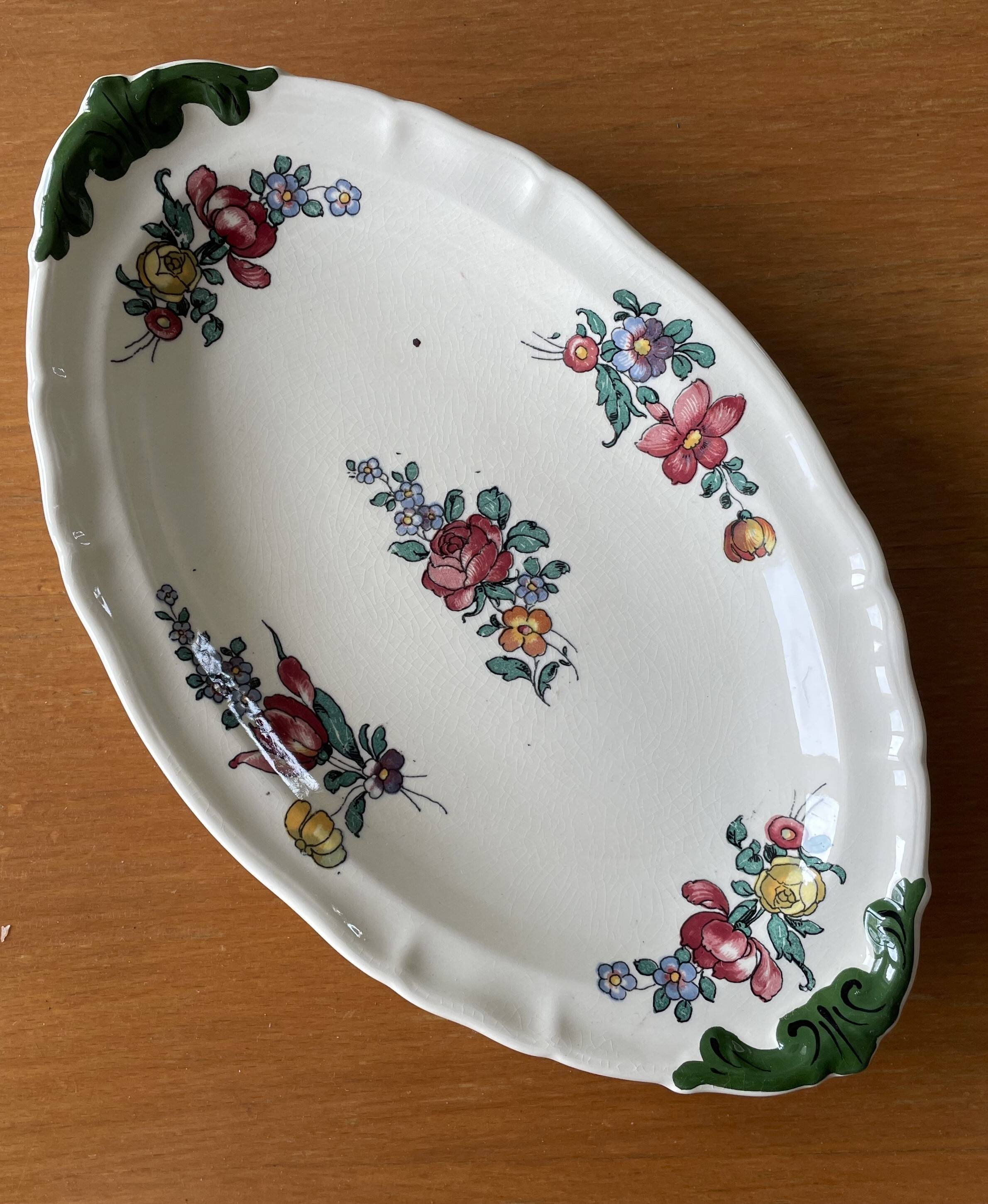 Paire de beurriers anciens en faïence de Villeroy & Boch