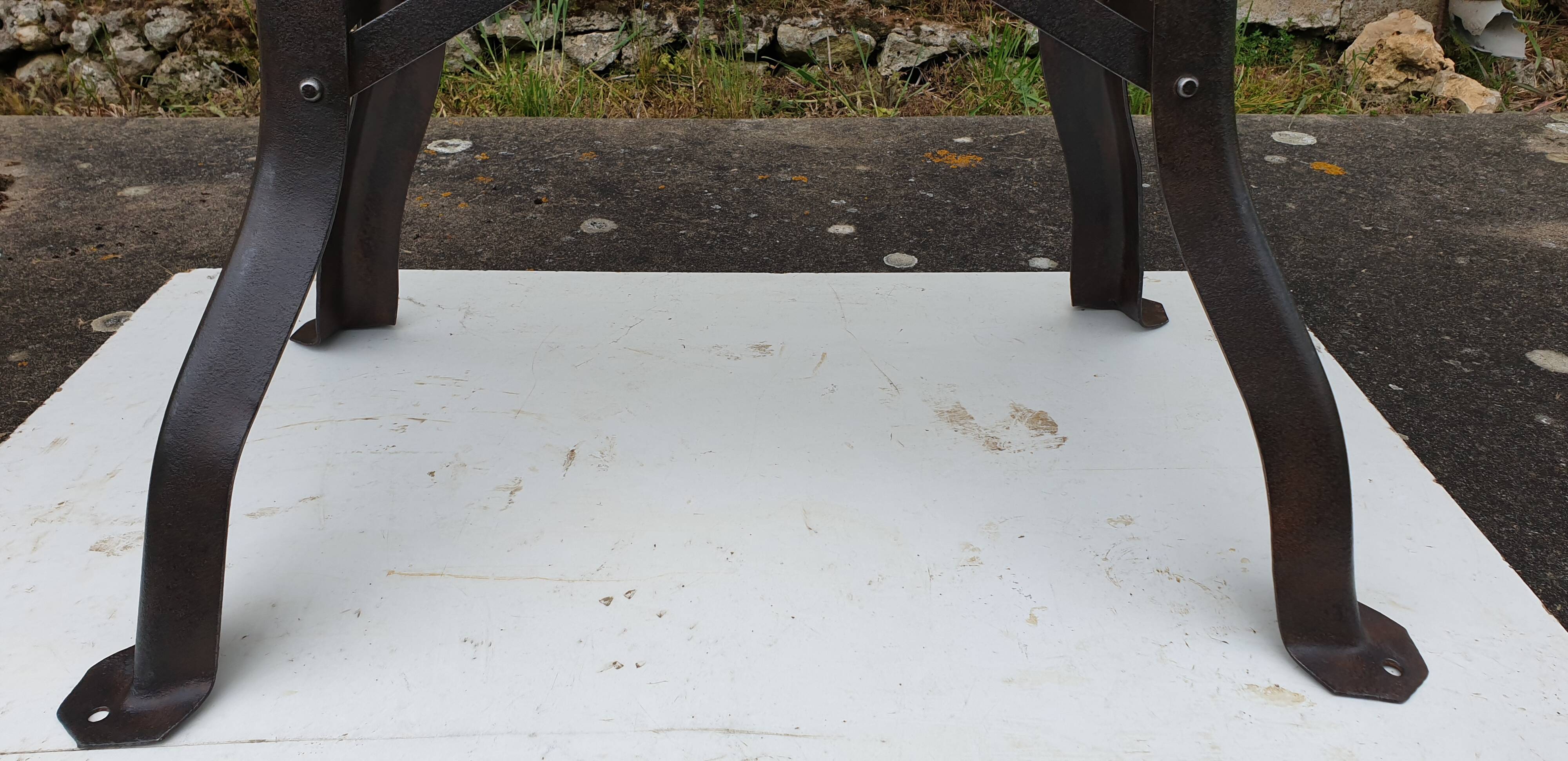 Table or console industrial machine foot 1900s