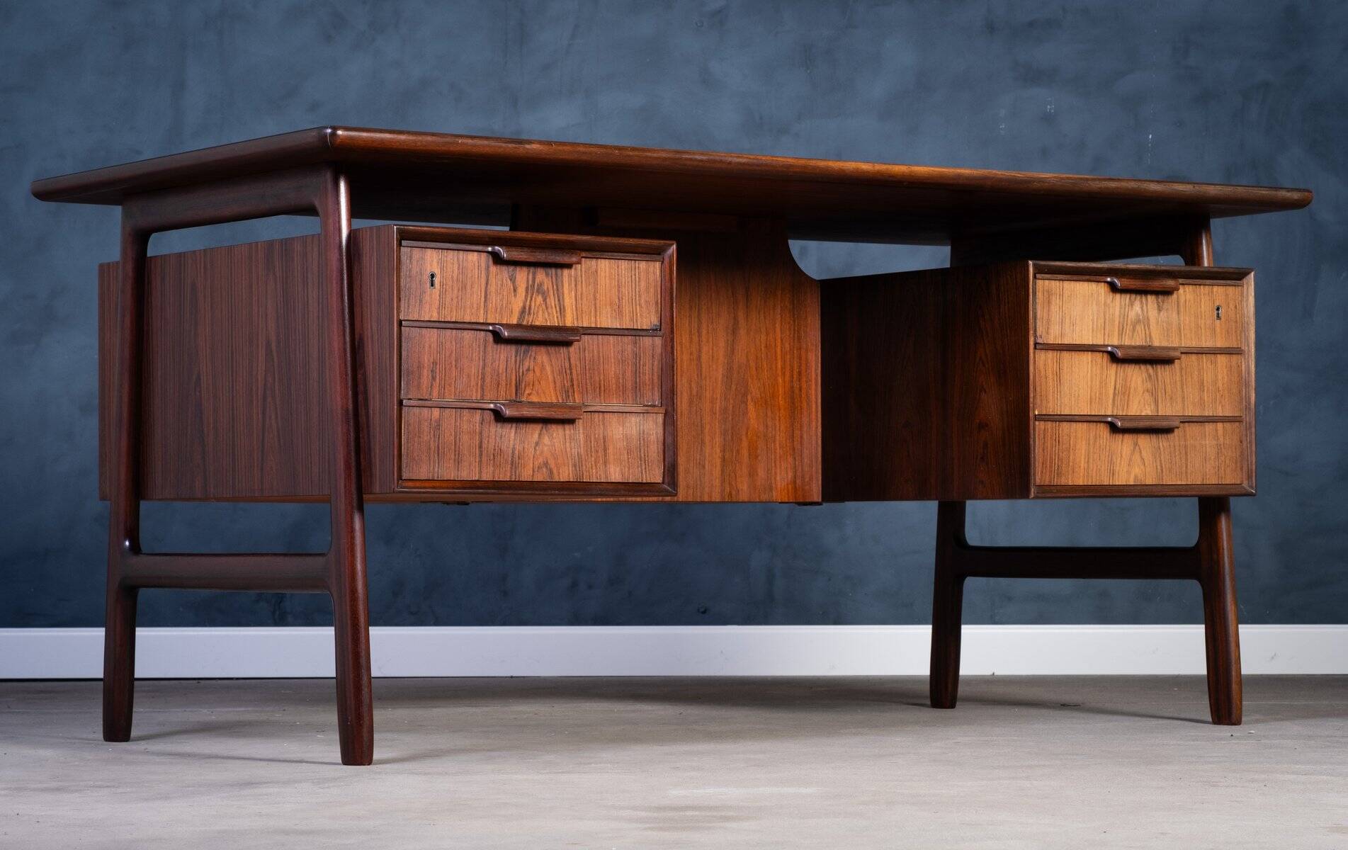 Rosewood desk by Gunni Omann for Omann Jun Møbelfabrik, 1960s