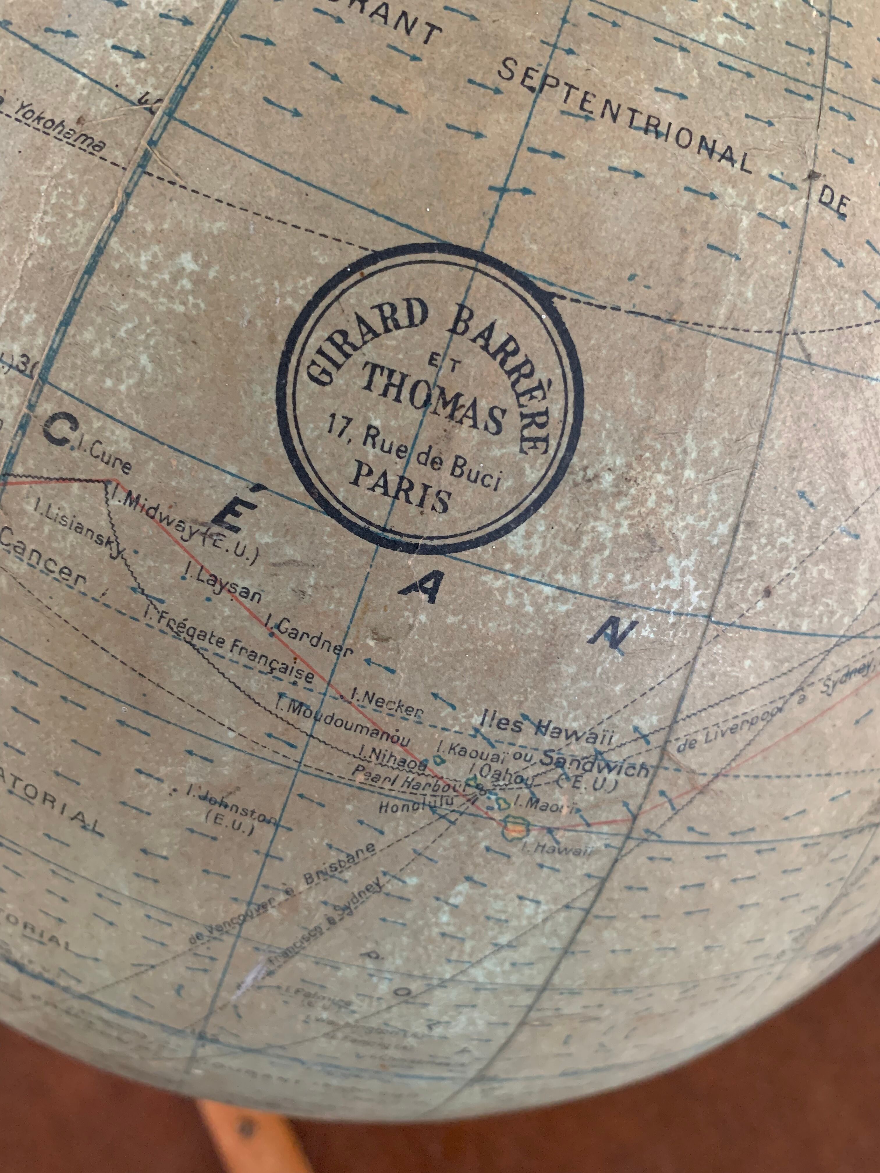 Former world globe Girard Barrère and Thomas vintage