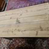 Table de salon en fer riveté et bois