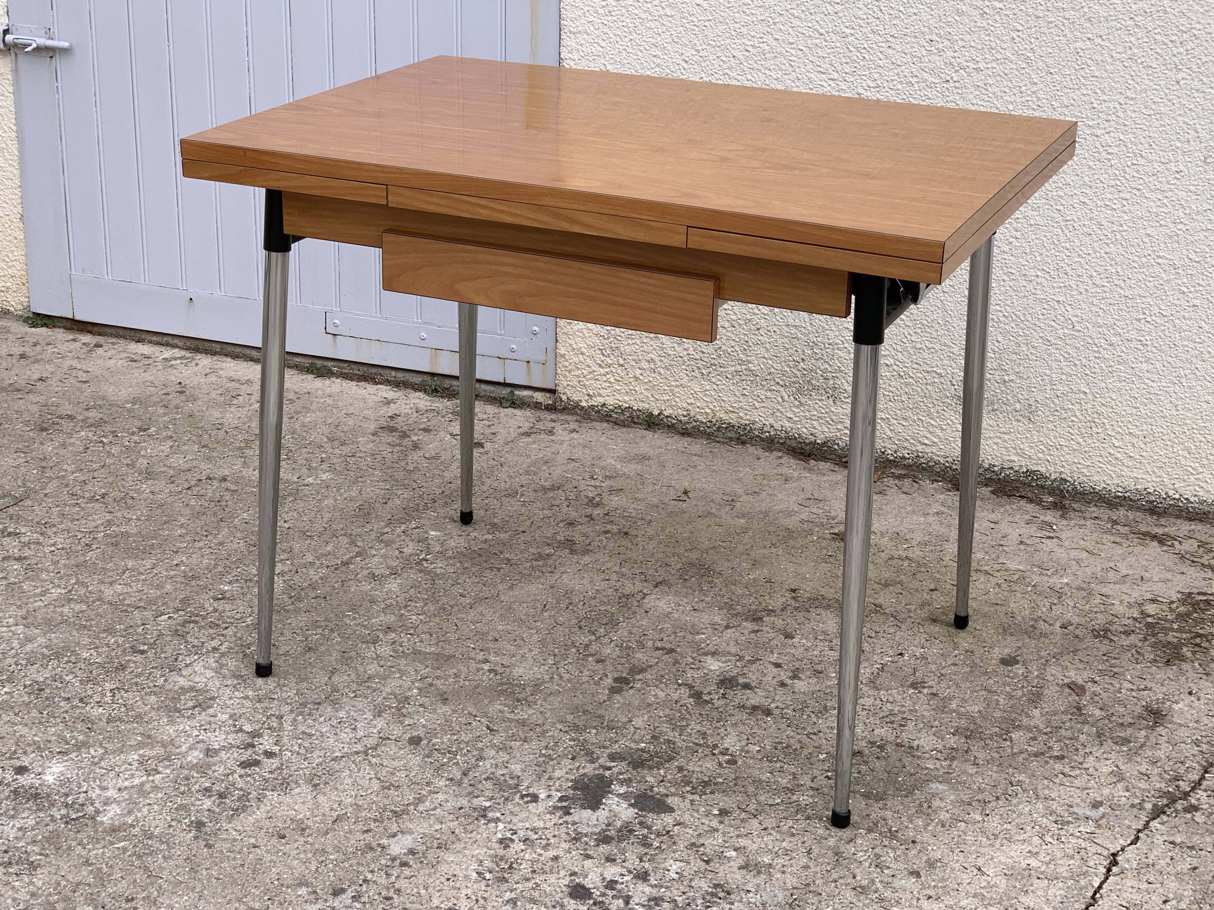 Formica tublac table 1970