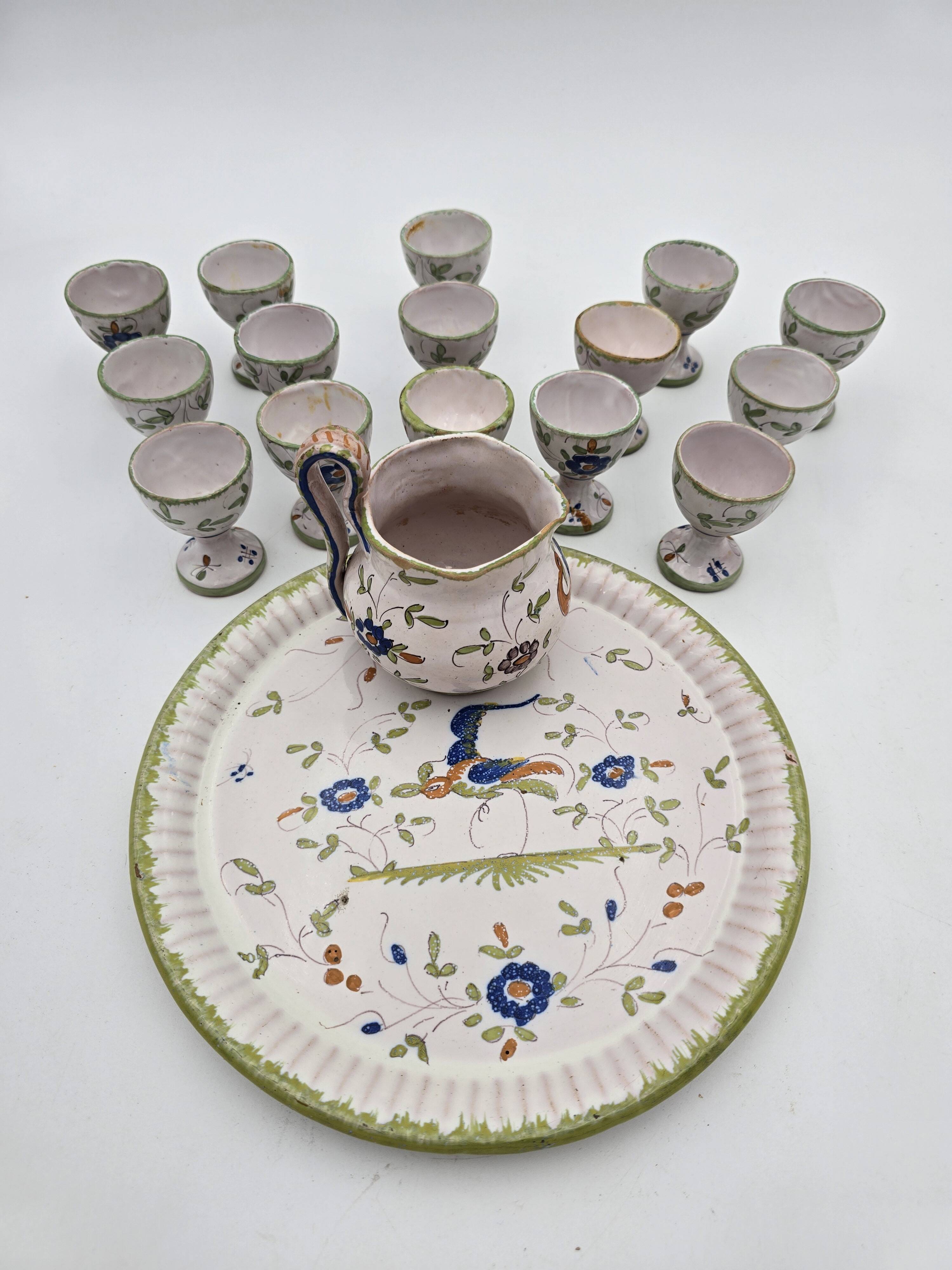 Moustiers Set - Plate, pot and 15 egg cups