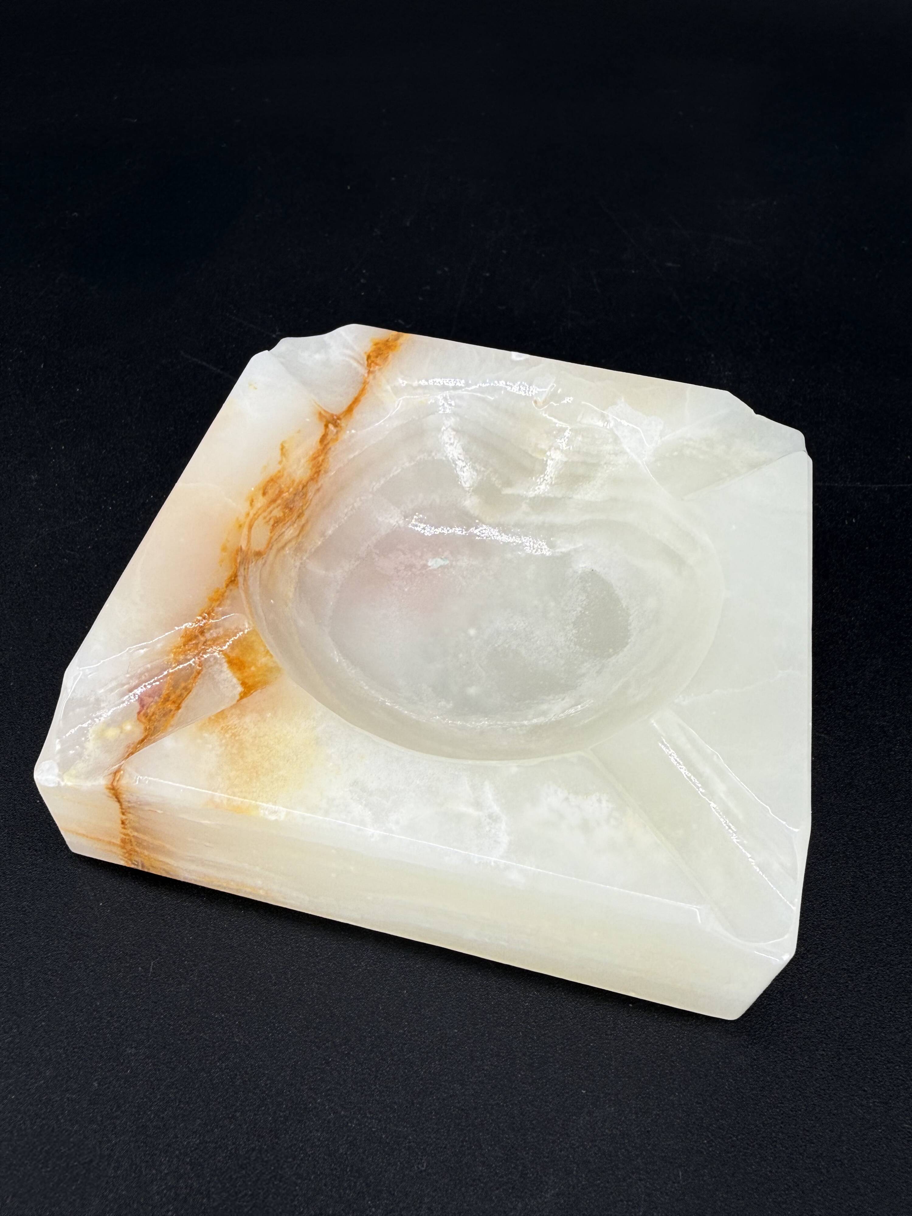 Cendrier vintage en onyx massif – Pierre naturelle sculptée, années 60/70