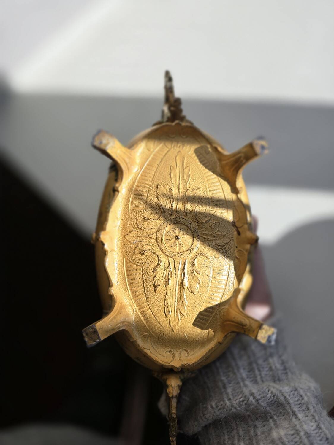 Jardinière en bronze/laiton