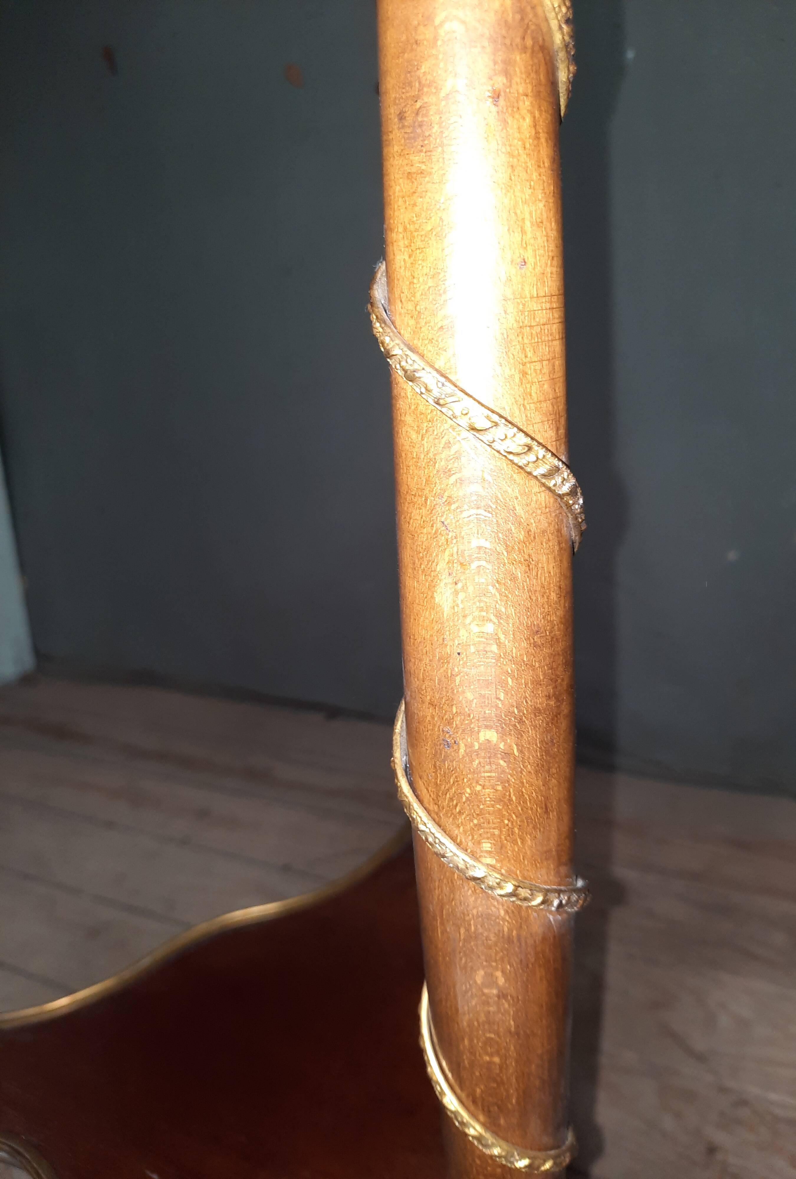 Trilobee marquetry table