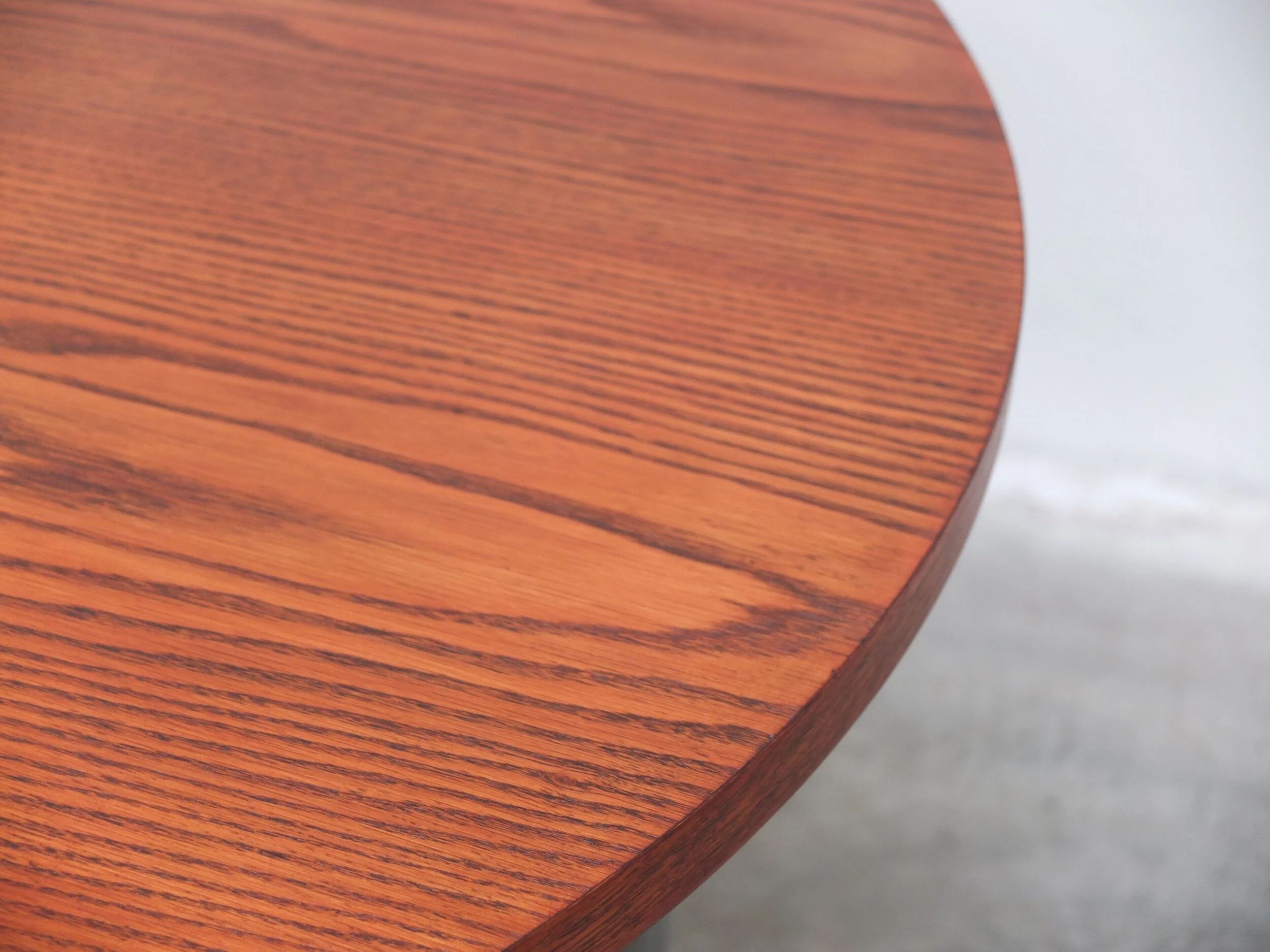 Round dining table in the style of Alfred Hendrickx, 1960s
