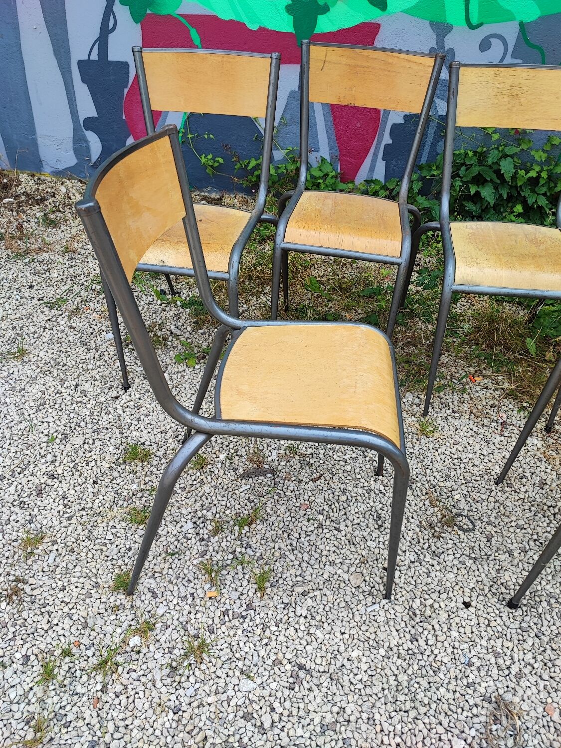 Six Mullca 510 school chairs with tapered legs