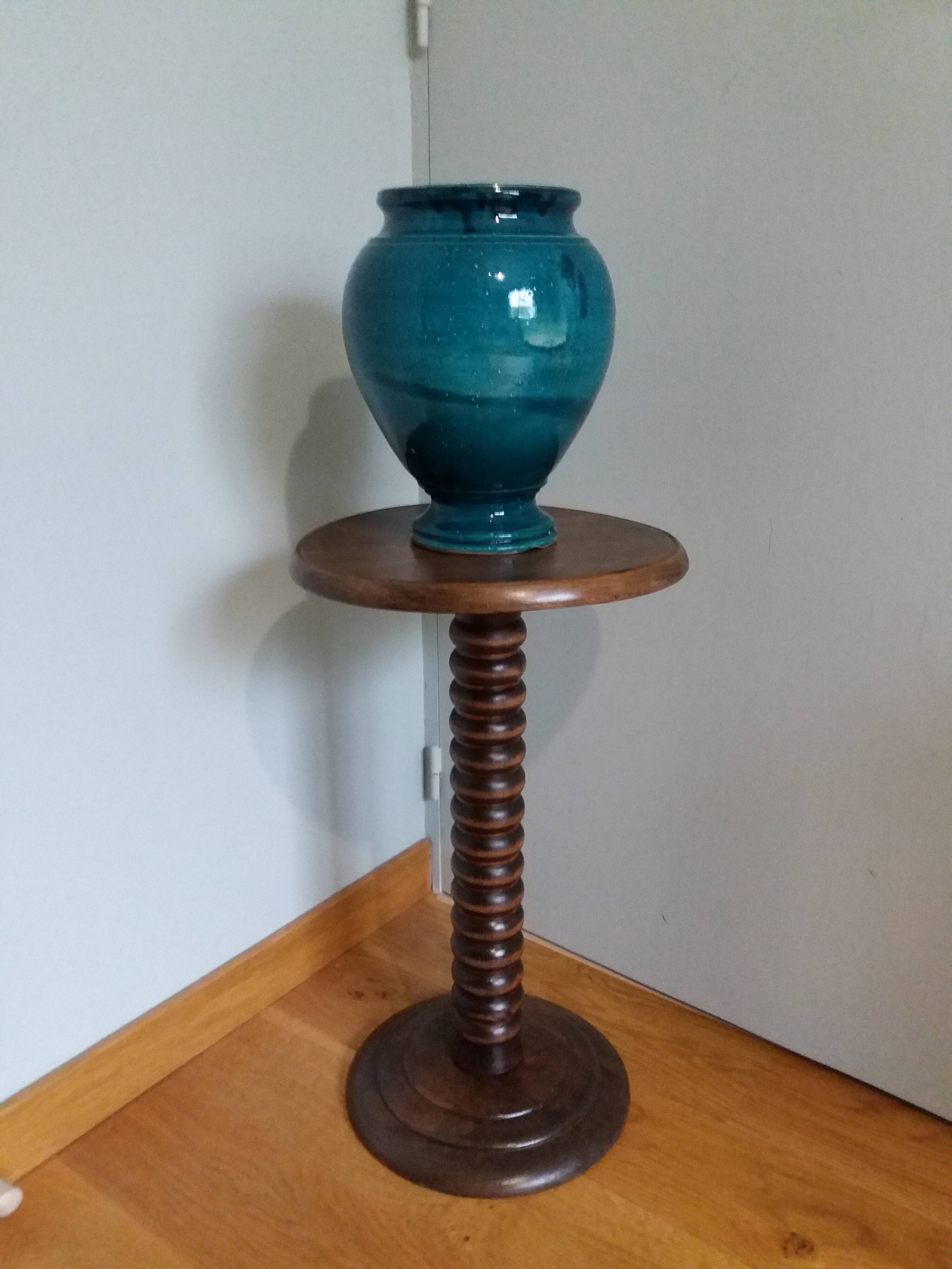 Art Deco ringed turned wood harness