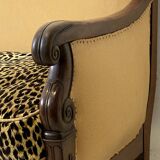 Louis Philippe bench in Leopard fabric