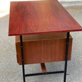 Bureau scandinave en bois et acier noir 1960 avec 2 tiroirs