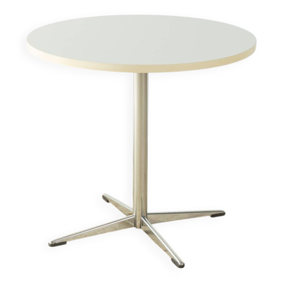 Table d'appoint chromée des années 1970 par Wilkhahn