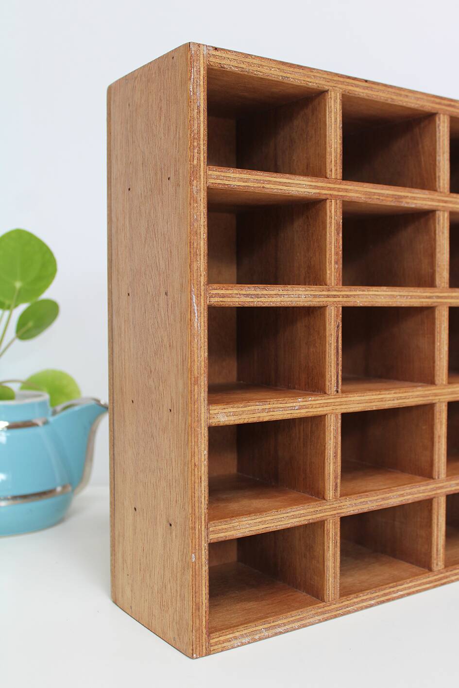 Locker cabinet