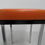 2 stools