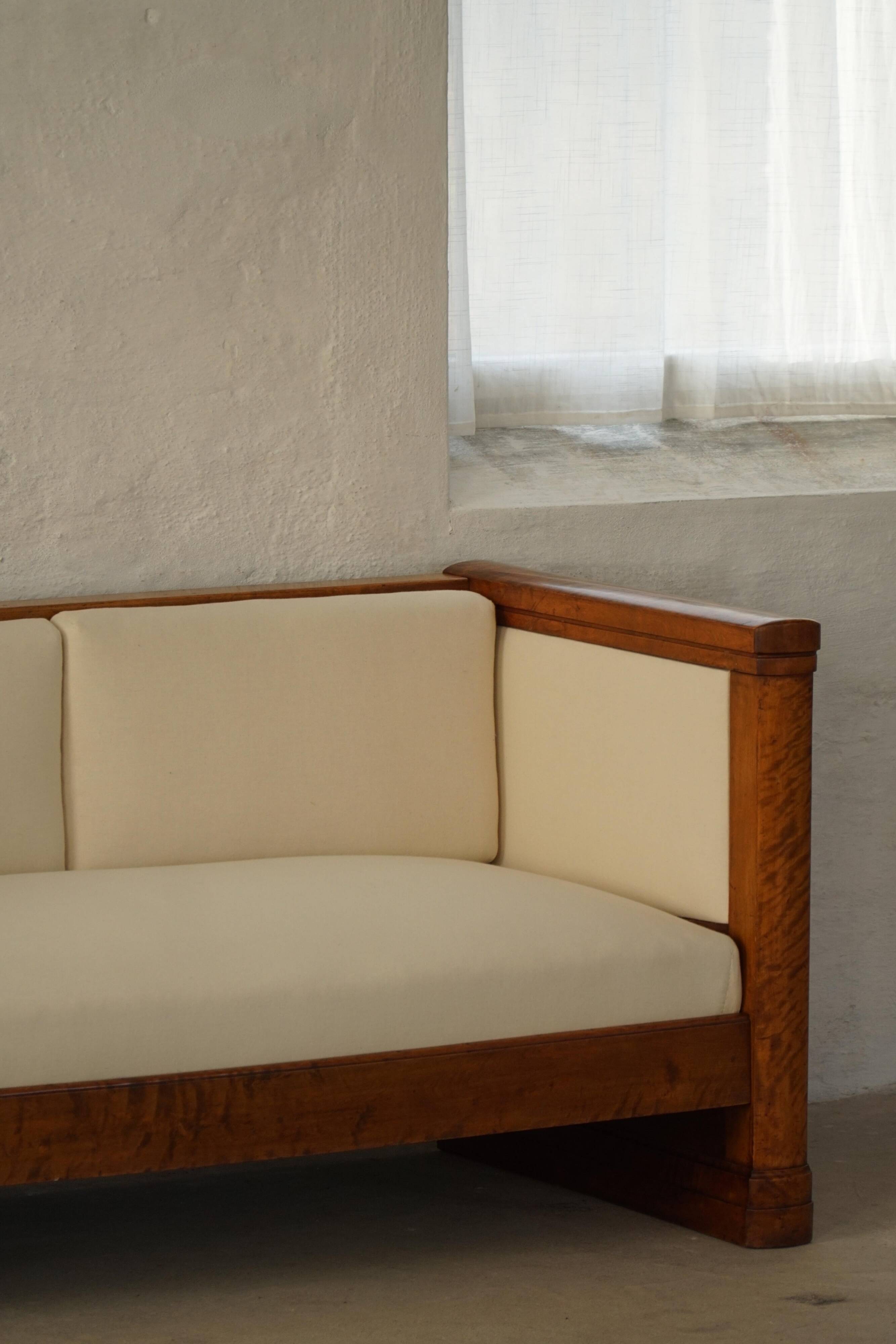 Self-supporting canapé "Karl Johan" from the early 20th century, modern Swedish style.