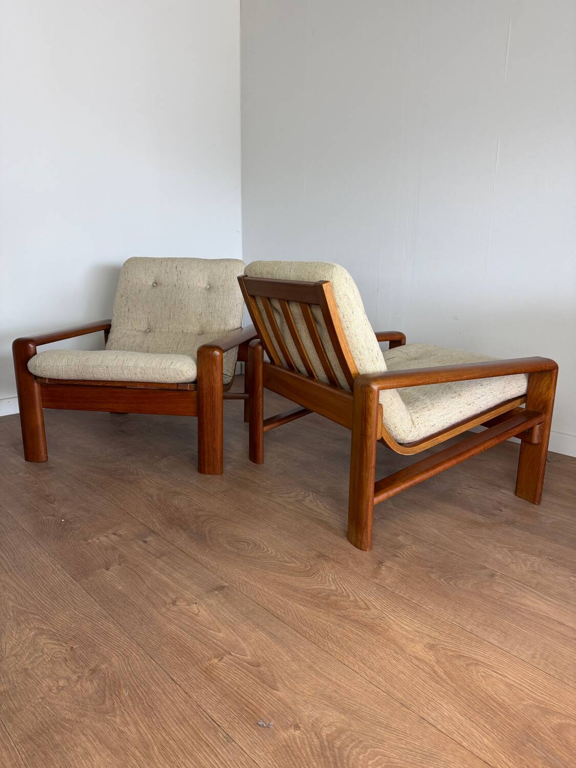 Pair of Scandinavian armchairs – 1970 - Attributed to EMC Mobel Denmark