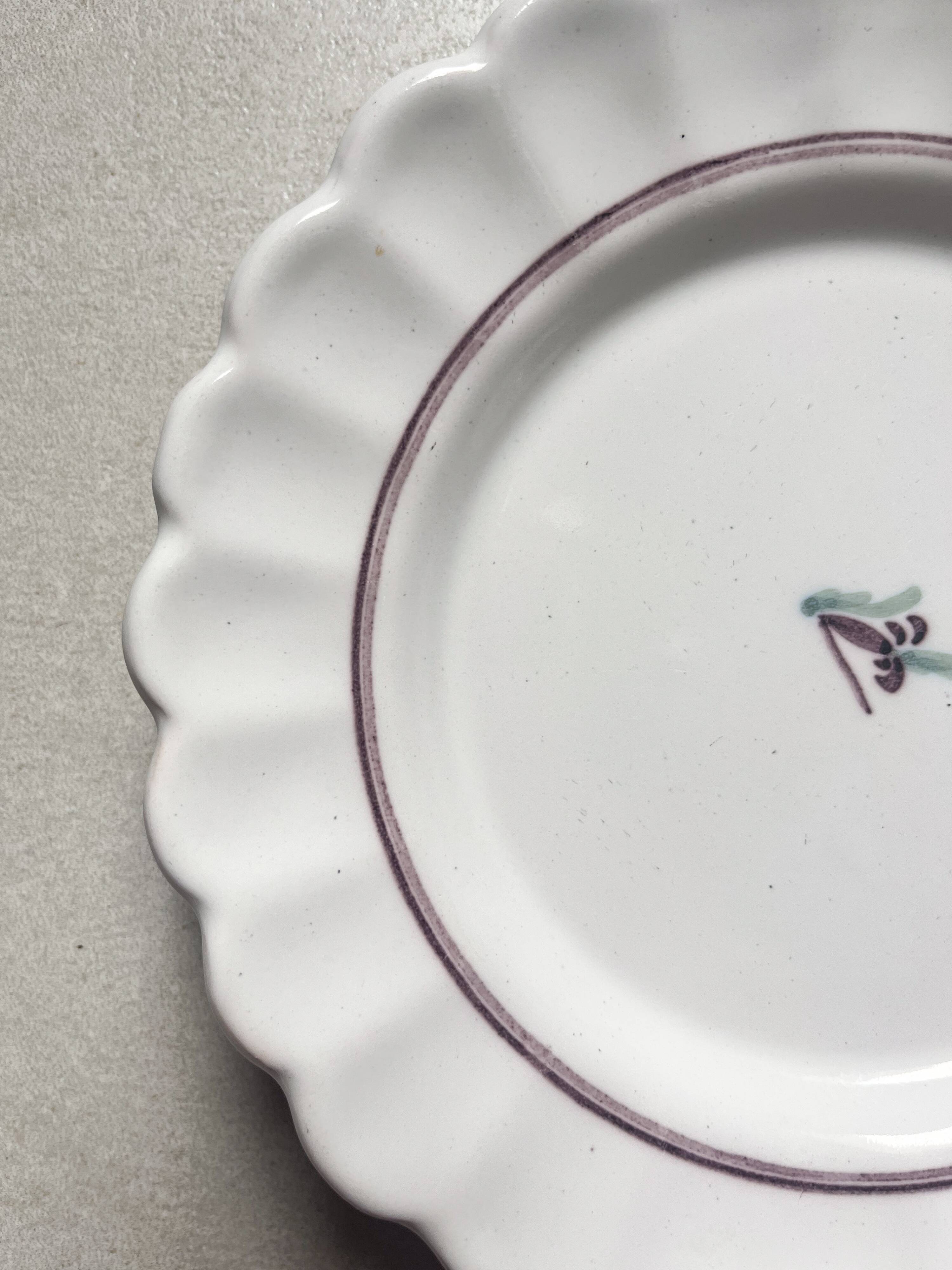 Lots of 6 white plates - Early 20th century decorated with stencil