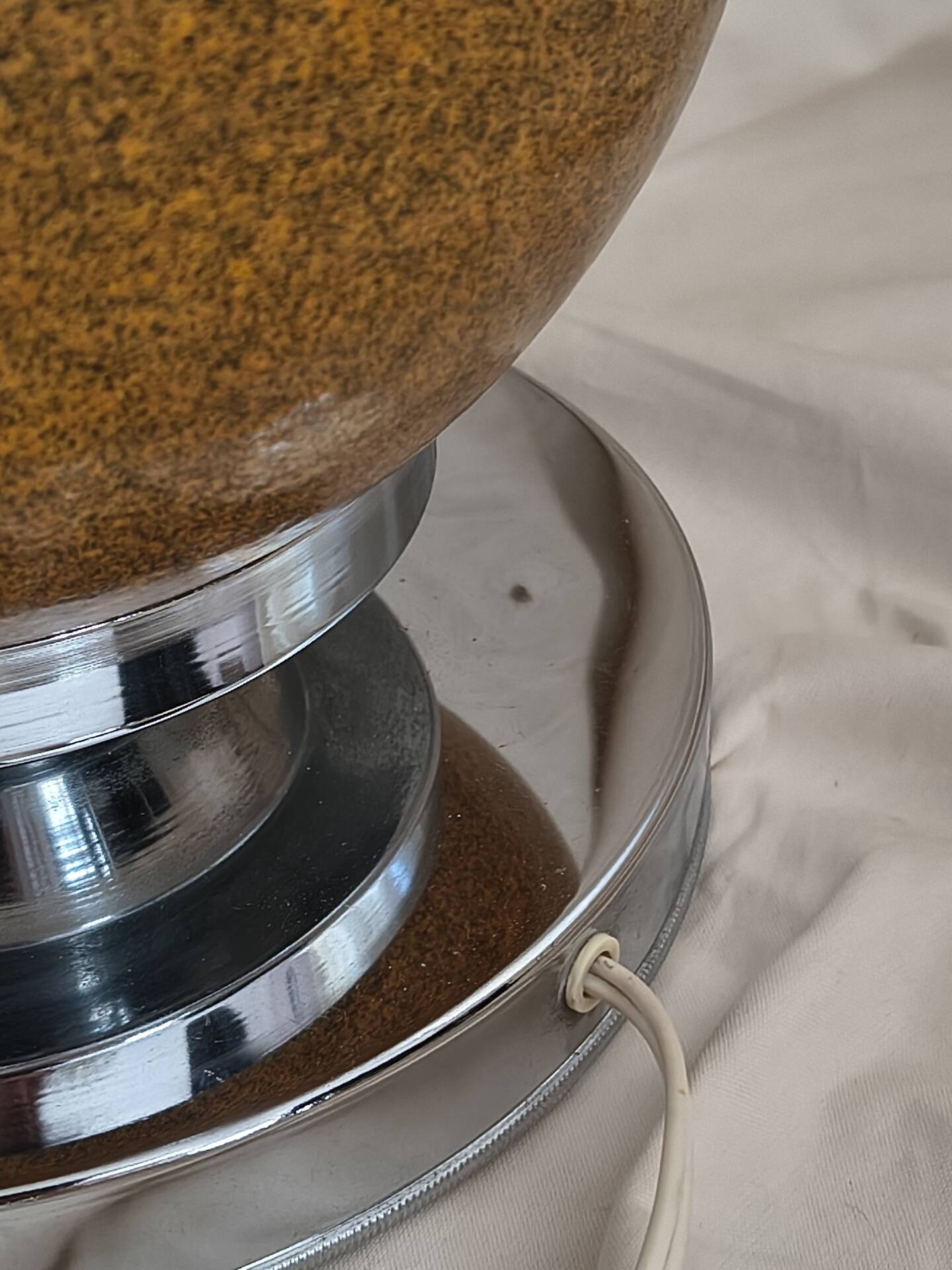 Vintage 1970 metal and ceramic lamp