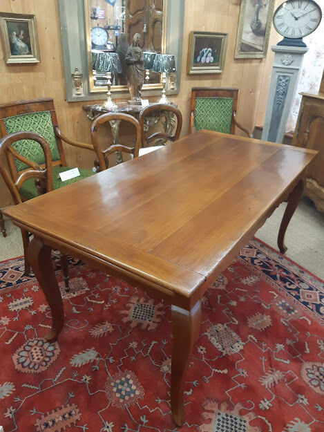 Louis XV table in cherry nineteenth century