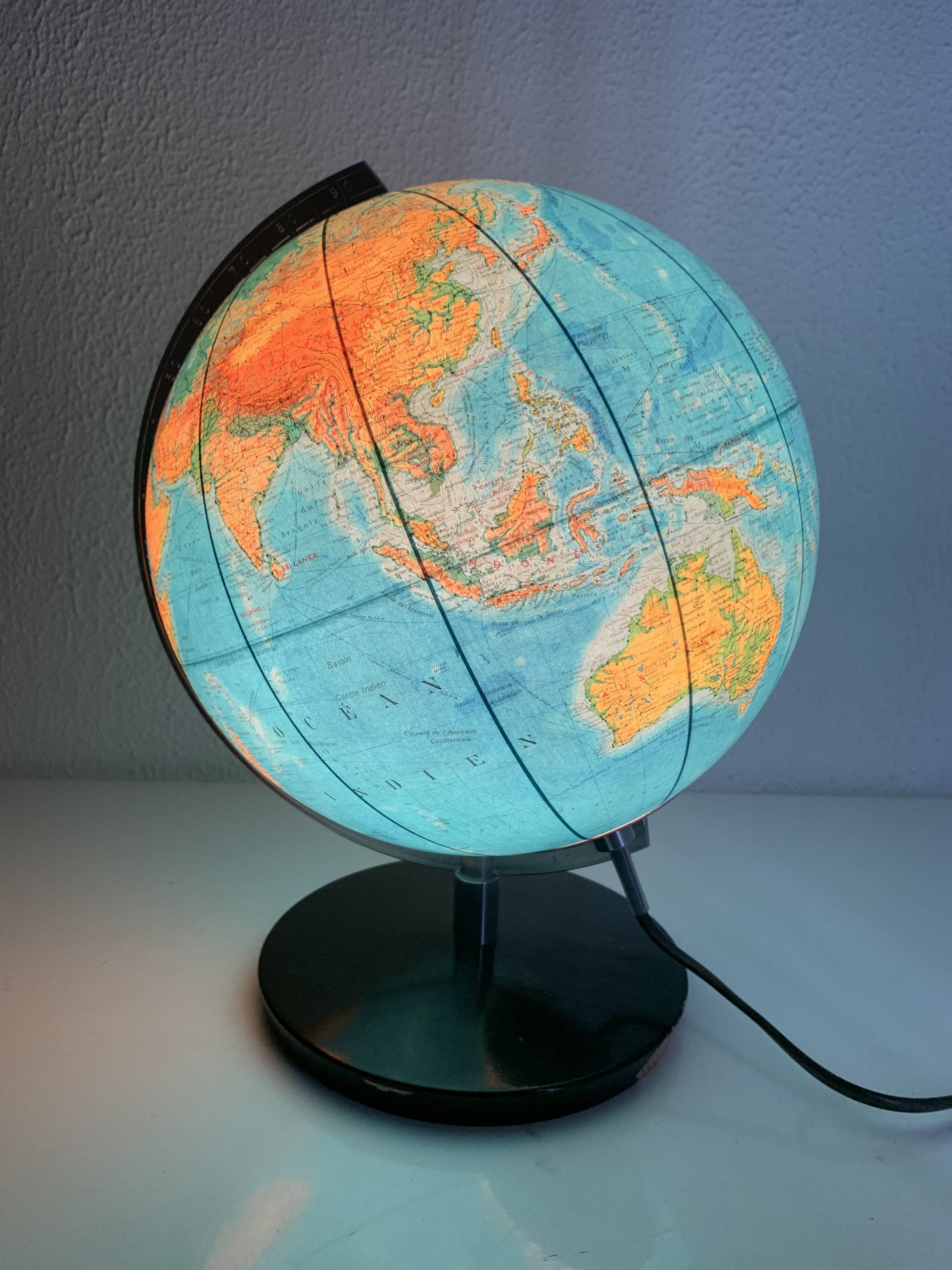 Vintage globe 1976 German terrestrial (French) JRO changeable image - 34 cm