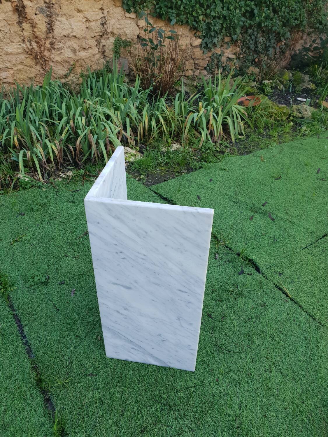 Marble dining table 1980