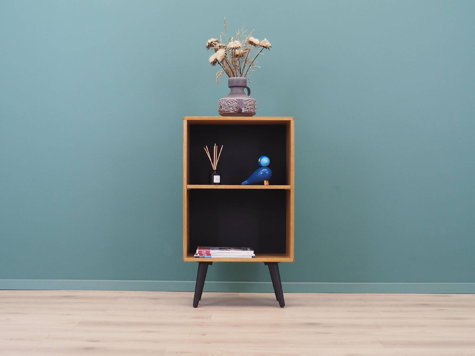 Bibliothèque en frêne, design danois, années 1970, production : System B8