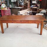 Farm table