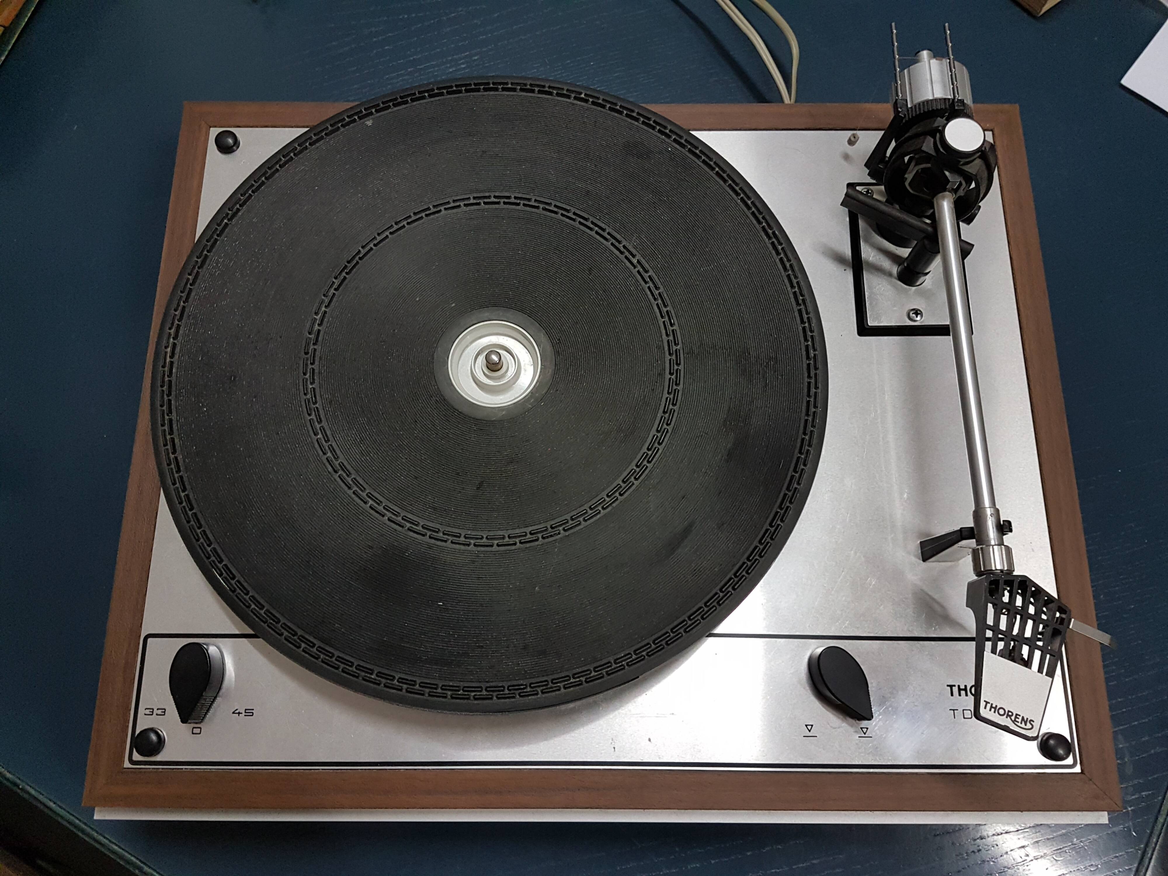 Platine vinyle Thorens td 165 des années 70
