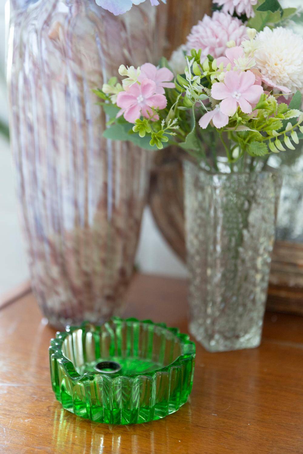 Green crystal bowl ashtray from the mid-20th century, Italy, 1970s.