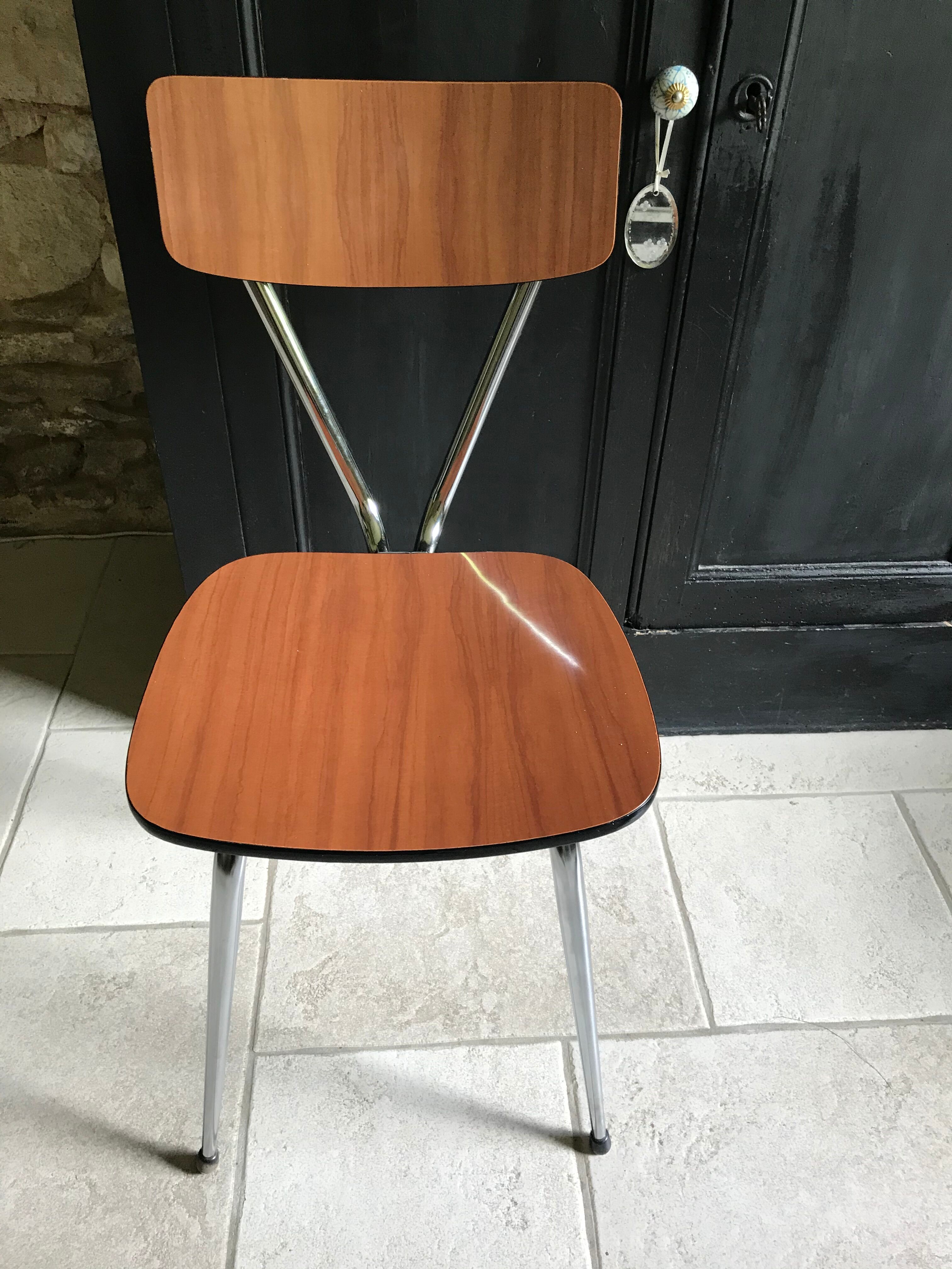 Lot of 4 formica chairs by Tublac