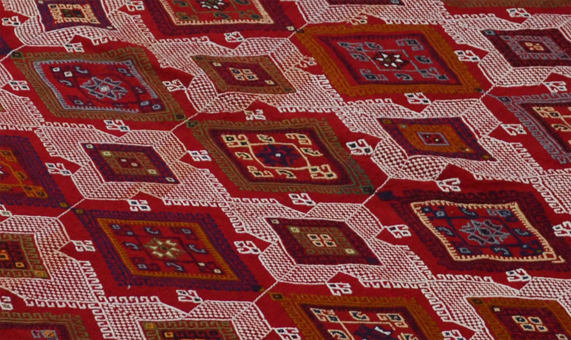 Anatolian handmade kilim rug 266 cm x 172 cm