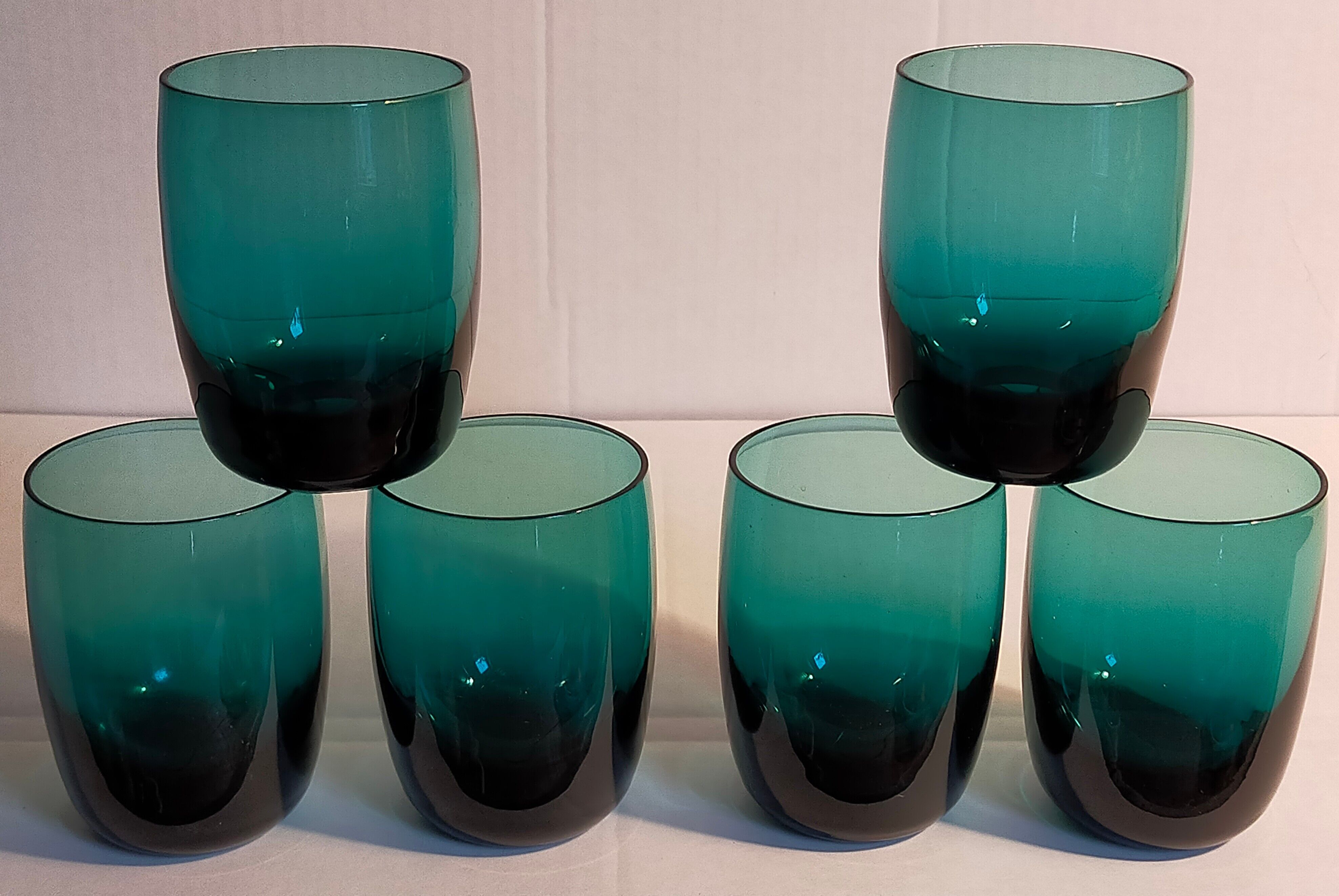 Six verres de verrier bleus paon vintages