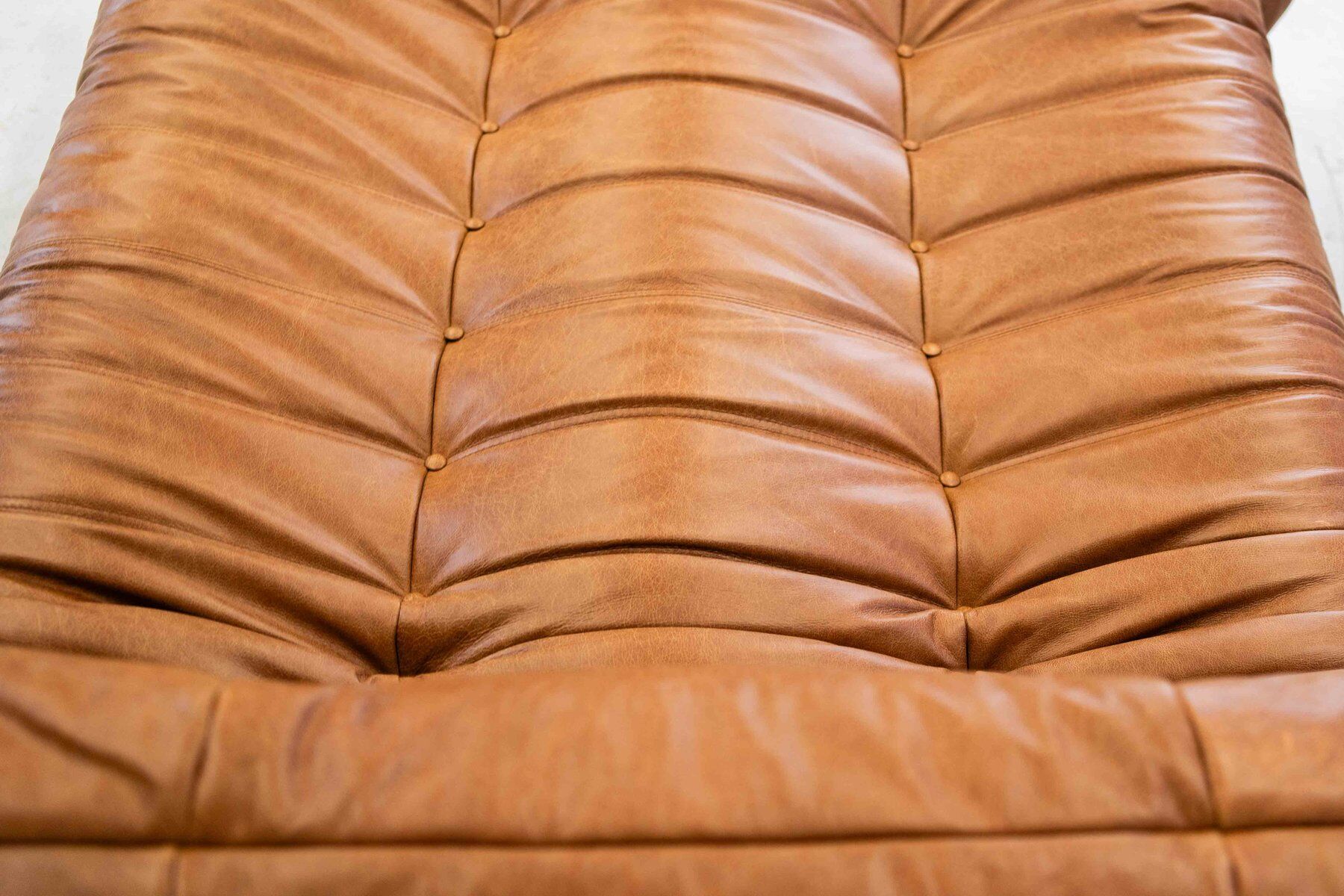 Togo chaise lounge in pine leather by Michel Ducaroy for Ligne Roset, 1974