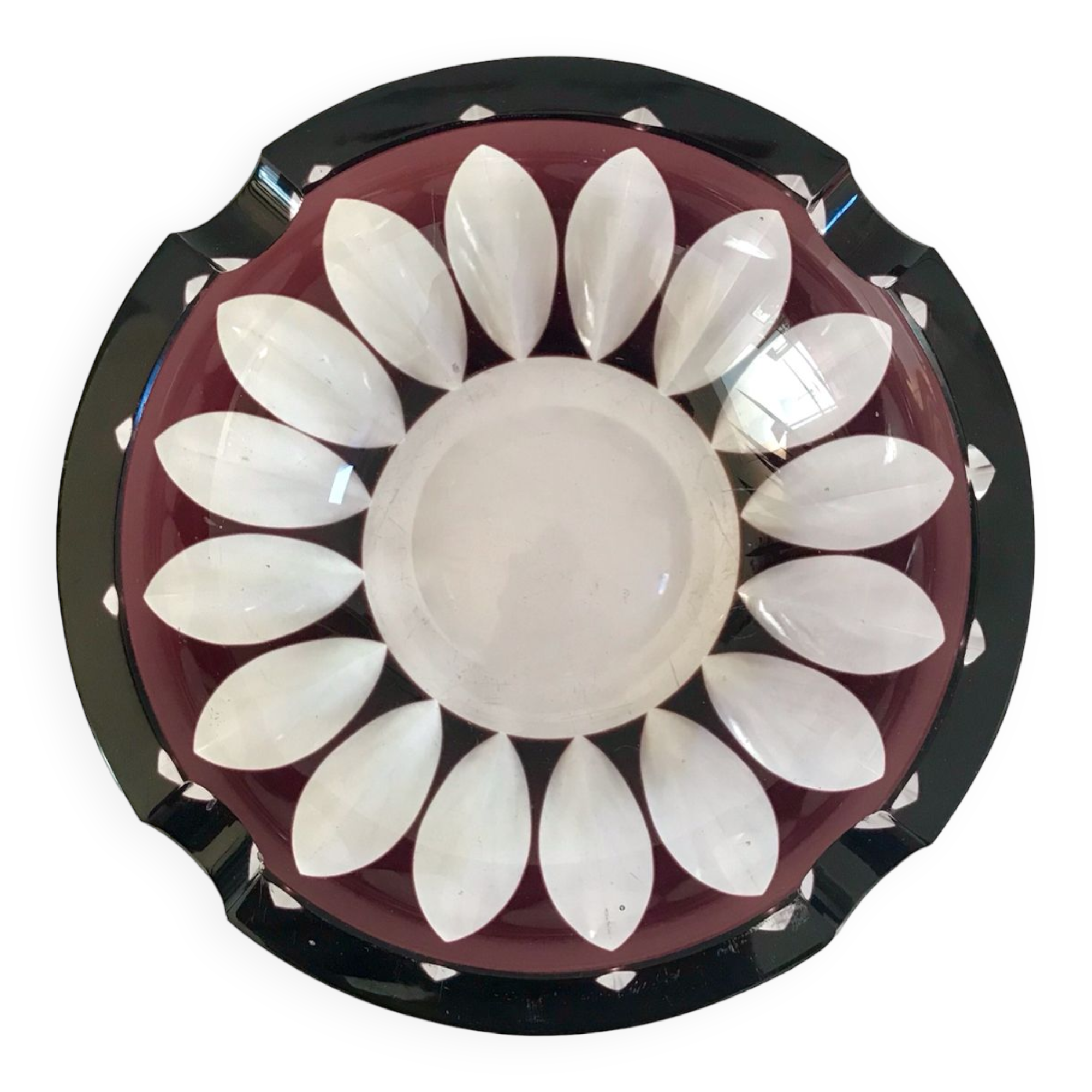 Val Saint Lambert aubergine cut crystal ashtray