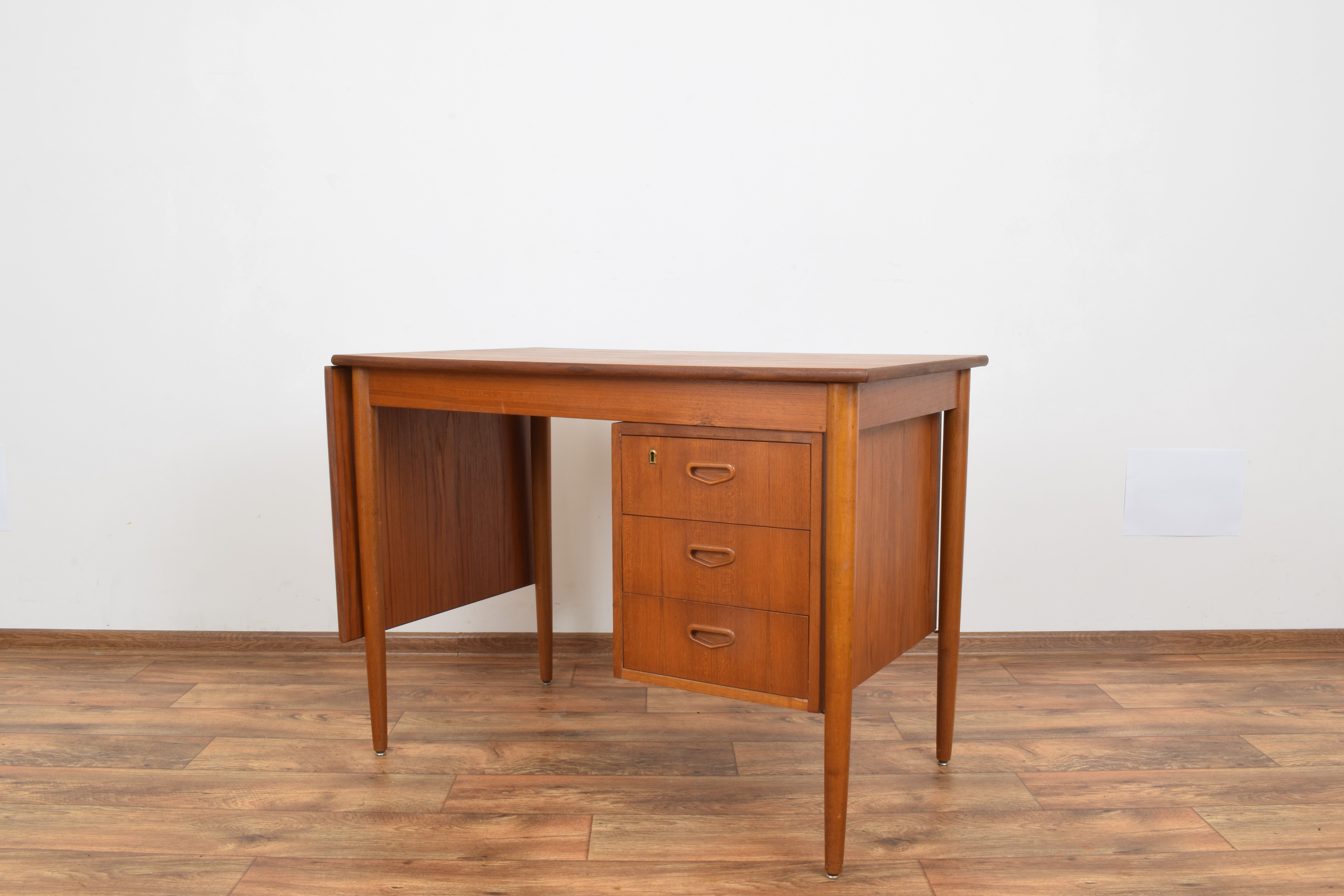 Mid-century Danish teak extendable desk, 1960s