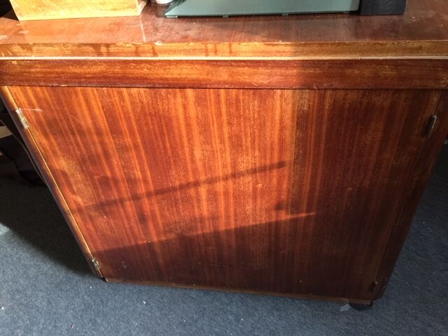 Bureau des années 1940