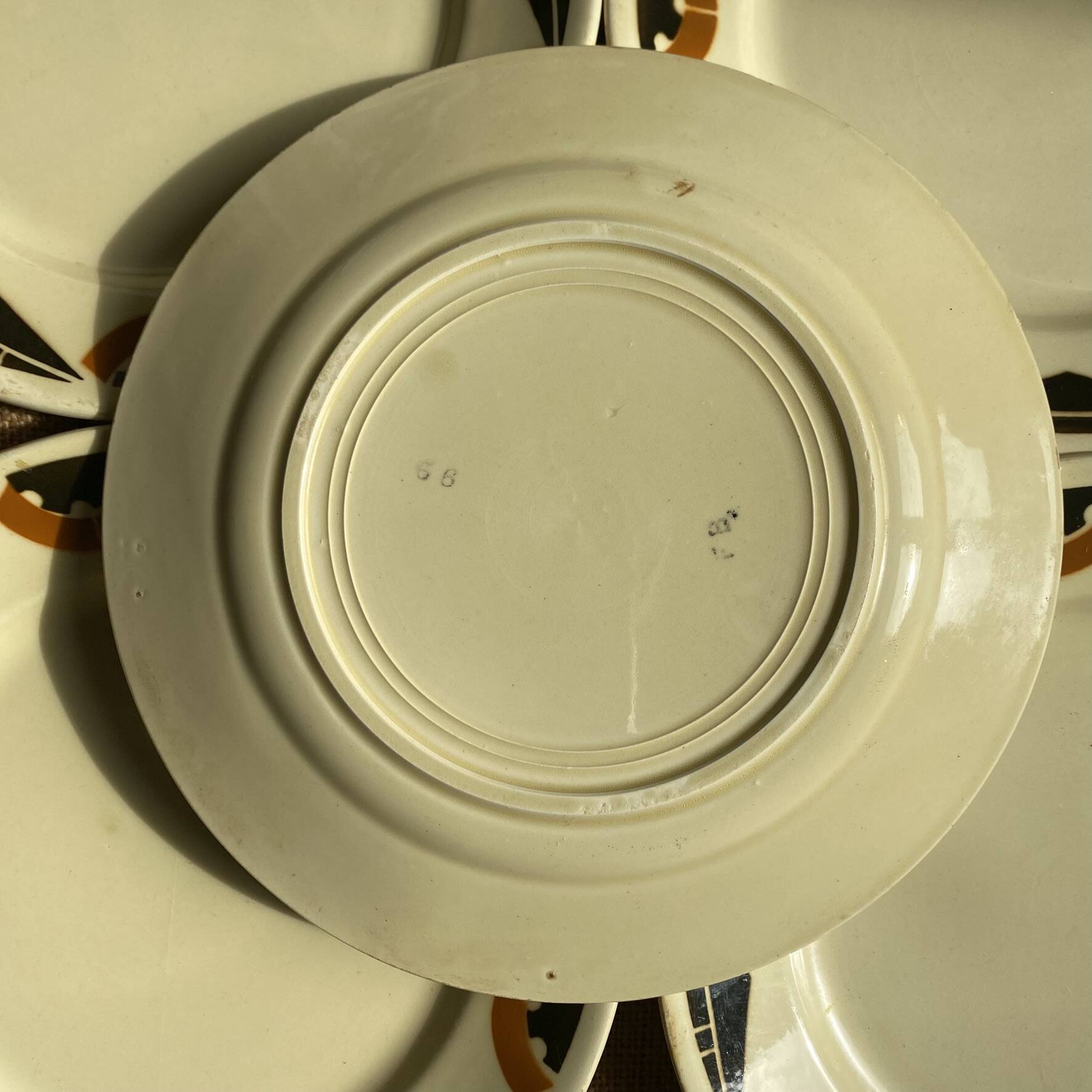 Art Deco flat plates