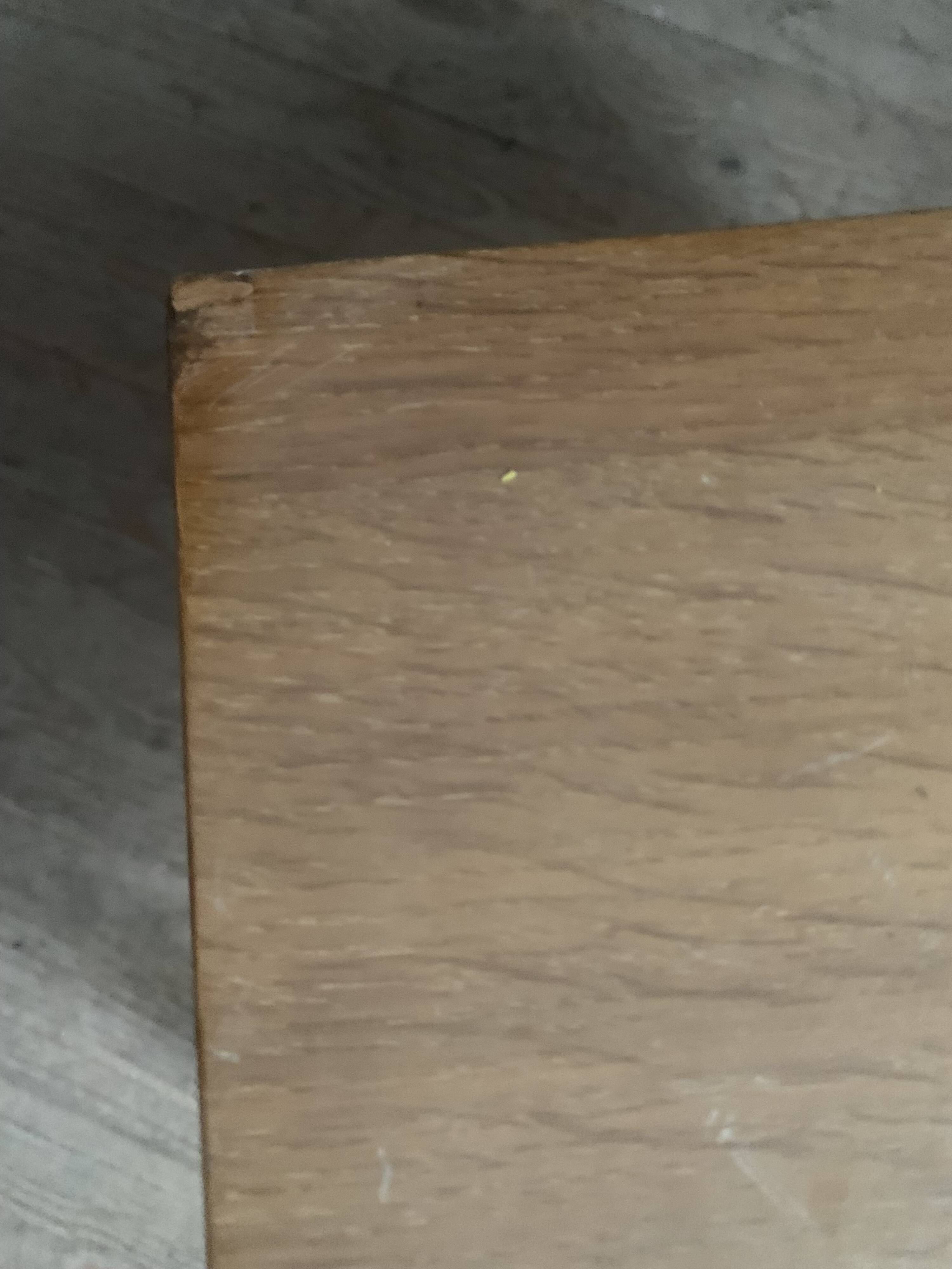 Table de Chevet vintage en chêne et rotin